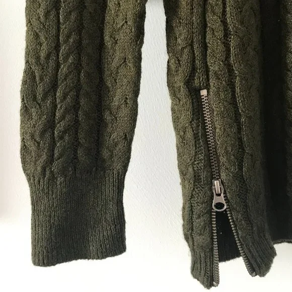 American Eagle Olive Green Zip Sweater (NWOT) - Picture 5 of 7